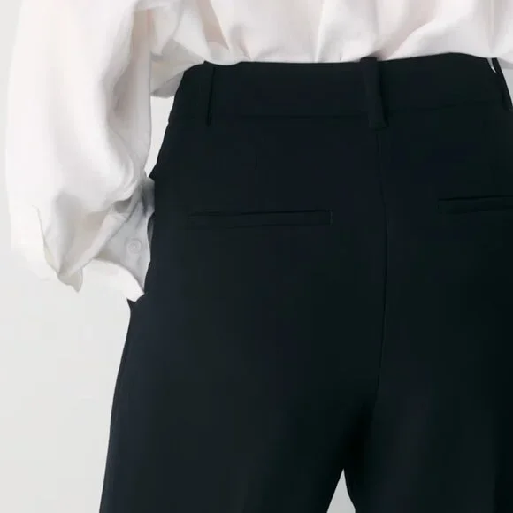 NWT Aritzia EFFORTLESS Crepette Pants BLACK 14 Regular - Picture 6 of 9